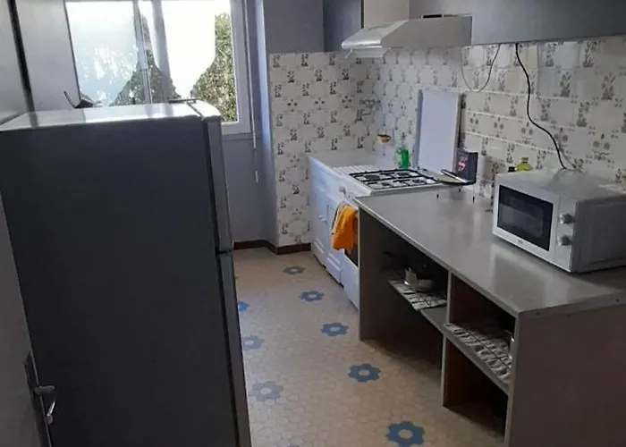 Agreable De 80m2 Dans Maison *