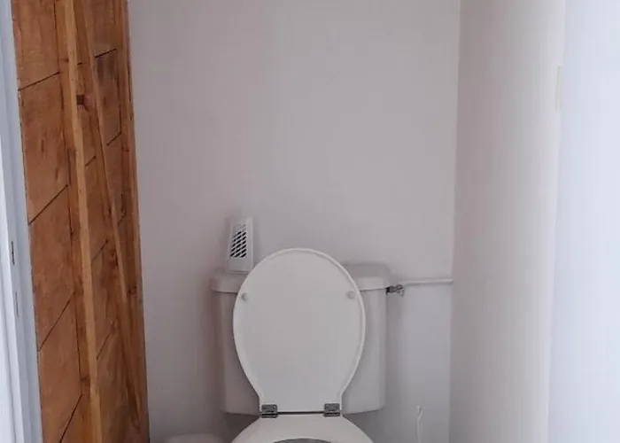 Διαμέρισμα Agreable De 80m2 Dans Maison Λούρδη