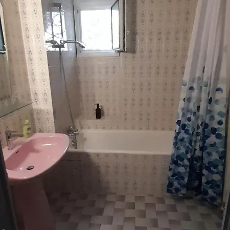 Apartamento Agreable De 80m2 Dans Maison