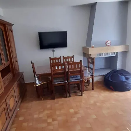 公寓 Agreable De 80m2 Dans Maison *